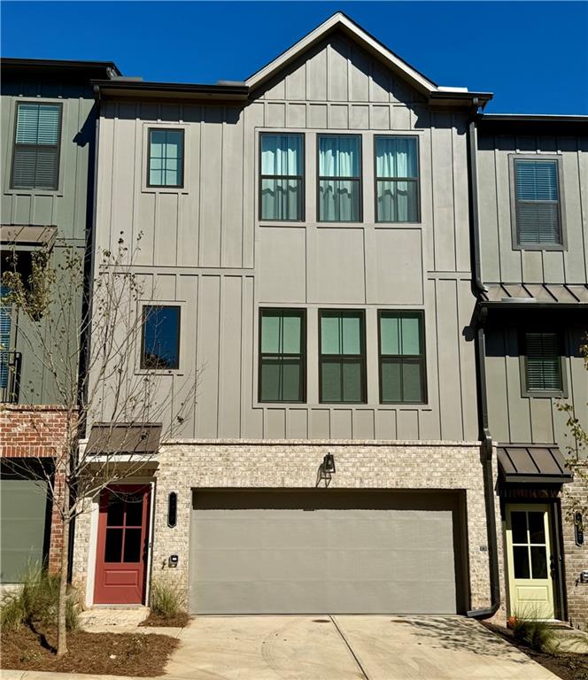 Welcome to your newly constructed dream townhome, where casual luxury meets modern living.
This brand new townhome offers everything you need for comfort and style. Inside you will find a spacious living room filled with natural light, perfect for relaxing or entertaining guests. The open floor plan seamlessly connects the living room, dining area, and a kitchen equipped with an 8 ft island, new stainless steel appliances and sleek granite countertops.
Retreat to sizable bedrooms, each featuring plenty of closet space to accommodate your wardrobe. They are thoughtfully designed with large windows and plenty of space, providing the perfect atmosphere for relaxation.
Enjoy the convenience of the laundry closet on the third floor, ready for your stackable washer and dryer. The garage features an electric vehicle charging port, providing easy and efficient charging for your EV.
You will not want to miss the easy access to a scenic walking trail directly behind the home, perfect for leisurely strolls or connecting with nature. Take your pup to the neighborhood dog park or relax on the courtyard patio with a massive stone outdoor fireplace.
Located minutes from Avalon and Downtown Alpharetta, you will have easy access to local shops, dining, entertainment, GA-400, and the WellStar Hospital down the street. This townhome is perfect for you if value comfort, style, and a touch of elegance in your everyday living.
Don’t miss the opportunity to make this stunning townhome your sanctuary.
Contact Tyler Chenault today to schedule a showing!
To apply, click here: https://shorturl.at/si8Ew