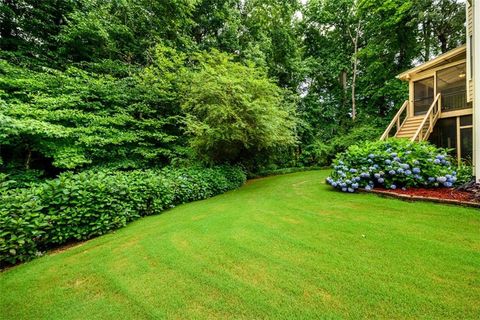 A home in Dacula