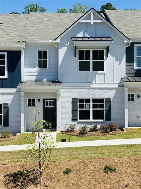 Townhouse For Sale - 1920 Christine Way Way #111<br/> Conyers, GA 30013