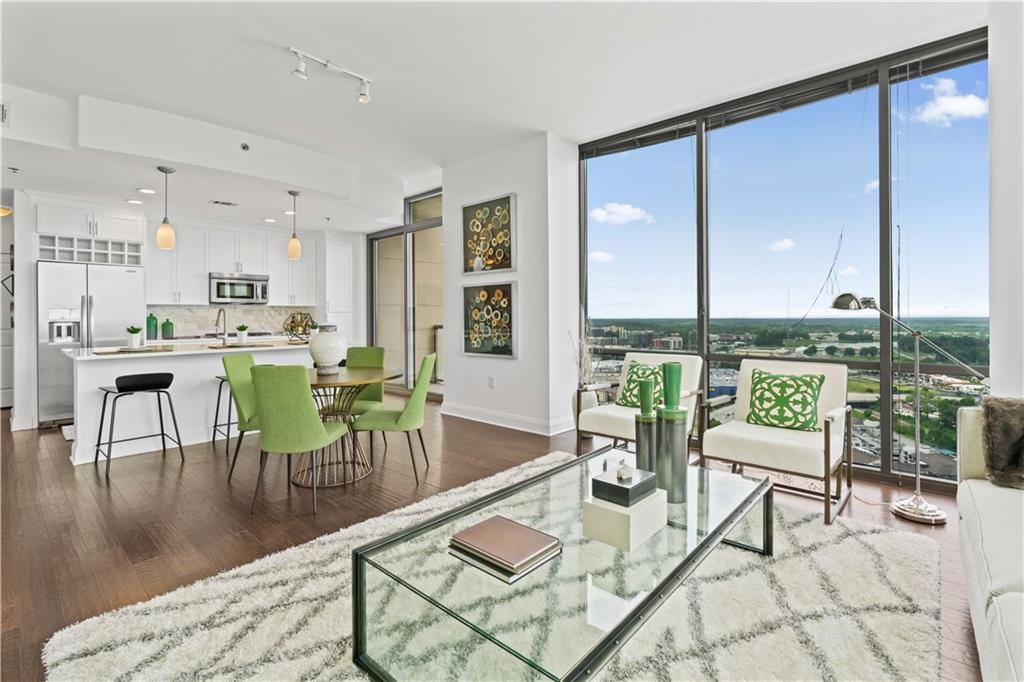 270 17th Street NW 3310