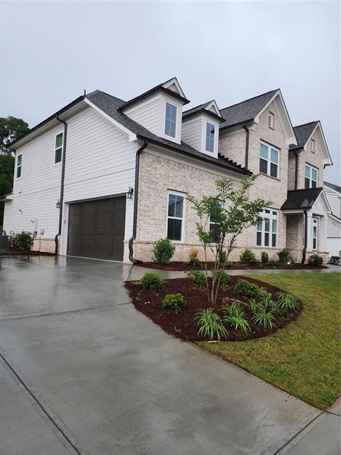 2949 LONGBUSH Duluth GA 30097
