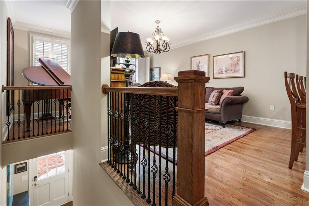 5460 Glenridge Park 1303