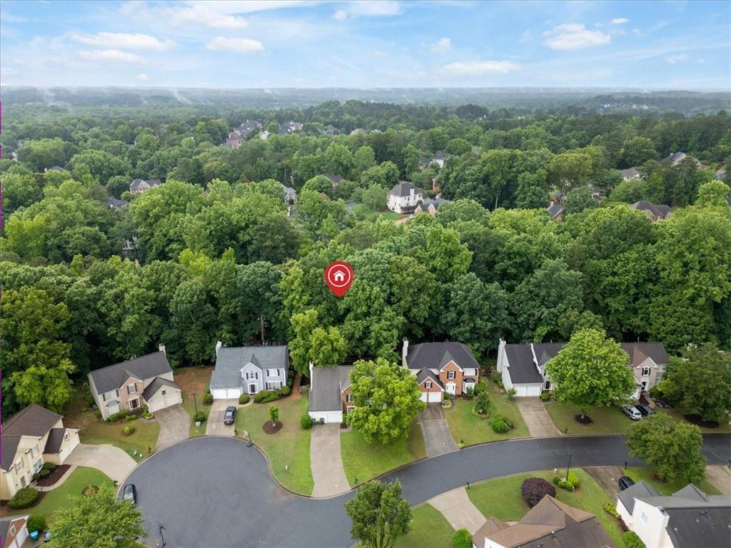 10795 Glenbarr Drive, Johns Creek, Georgia image 32