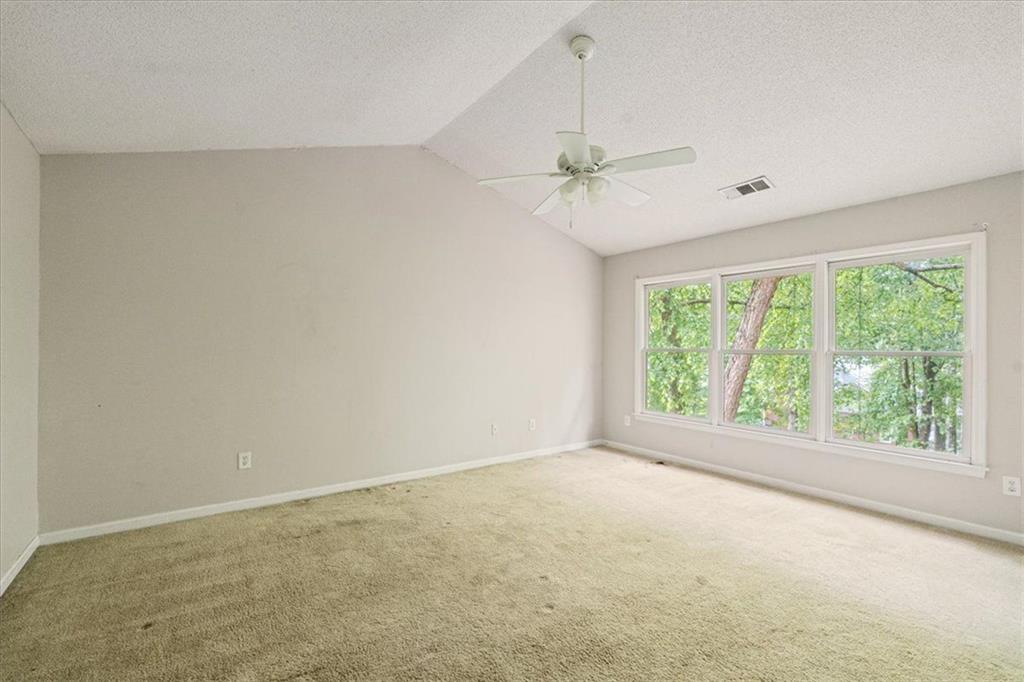 10795 Glenbarr Drive, Johns Creek, Georgia image 16