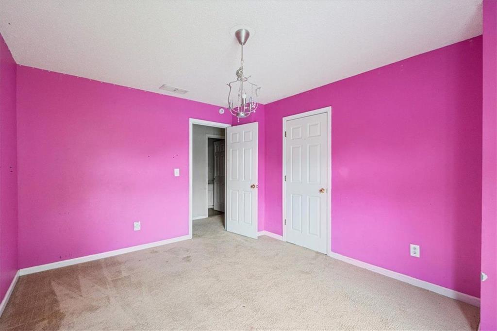 10795 Glenbarr Drive, Johns Creek, Georgia image 21