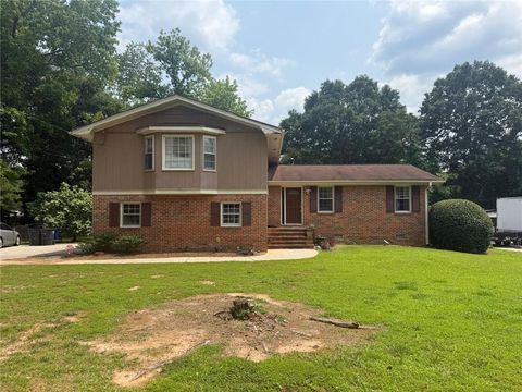 2206 Rhett Court Lawrenceville GA 30044