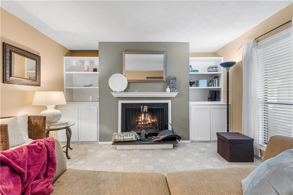 Chimney Trace - Residential