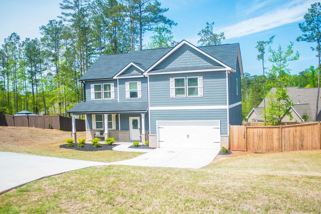 284 Bryson Lake Circle, Douglasville, Georgia image 3