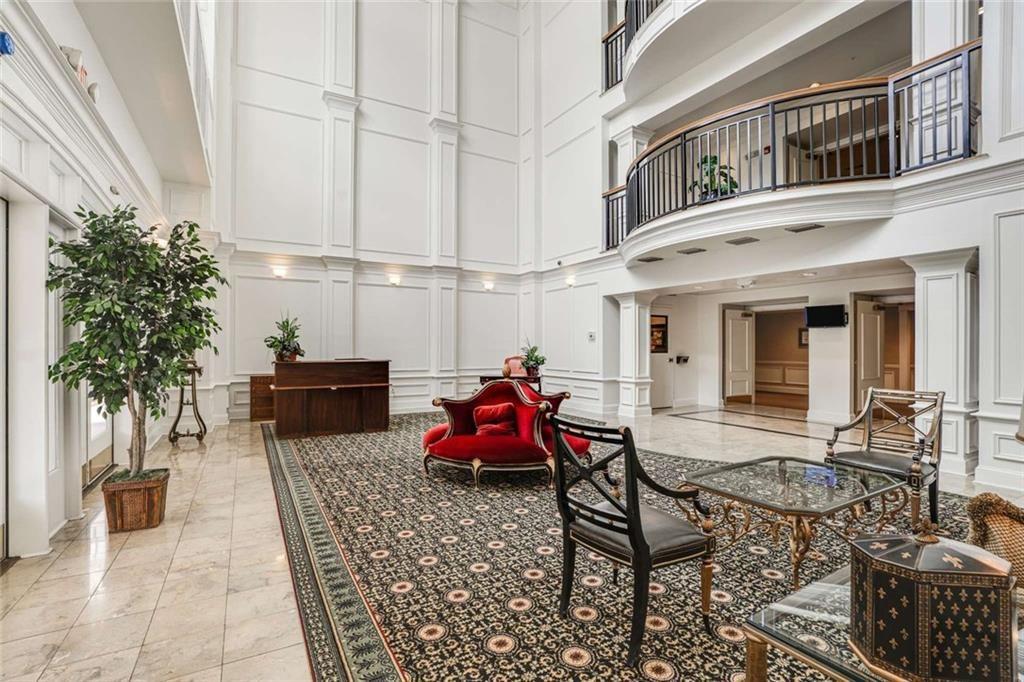 3275 Lenox Road NE #302