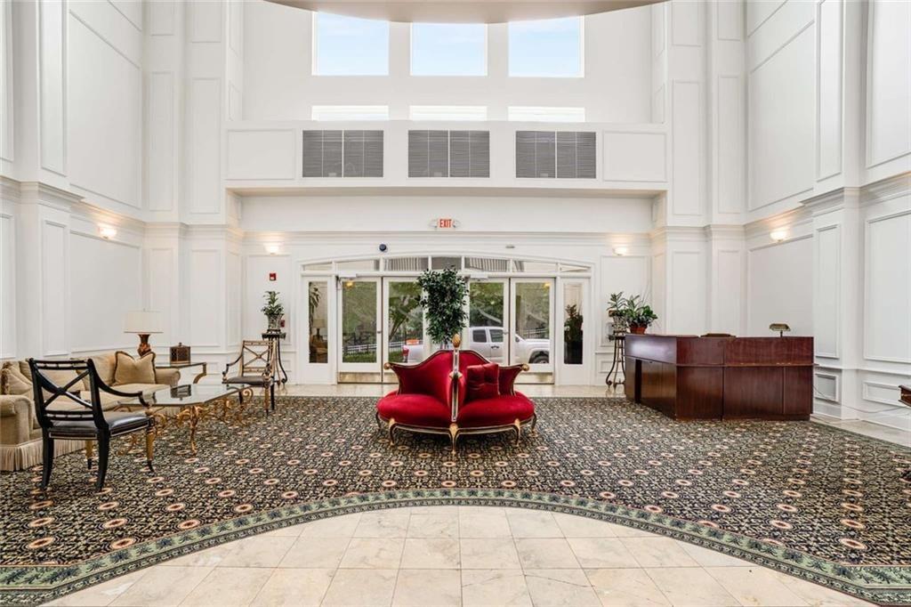 3275 Lenox Road NE #302