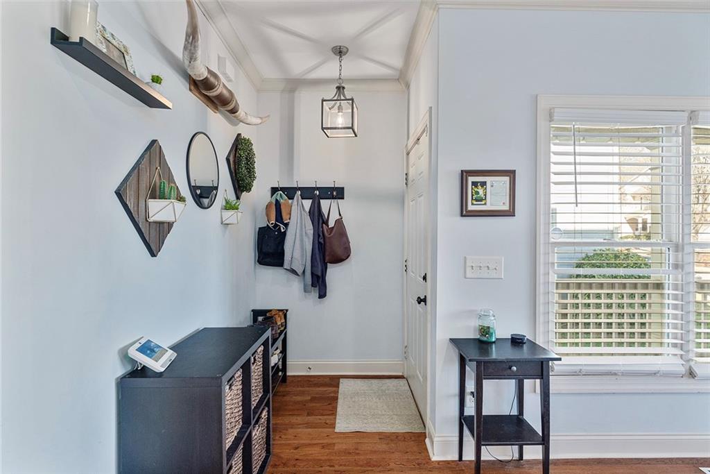 93 Hammock Place SE