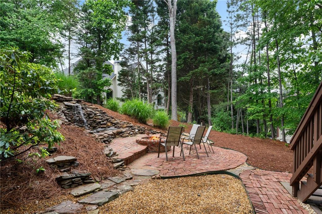 790 Thornberry Drive, Alpharetta, Georgia image 40