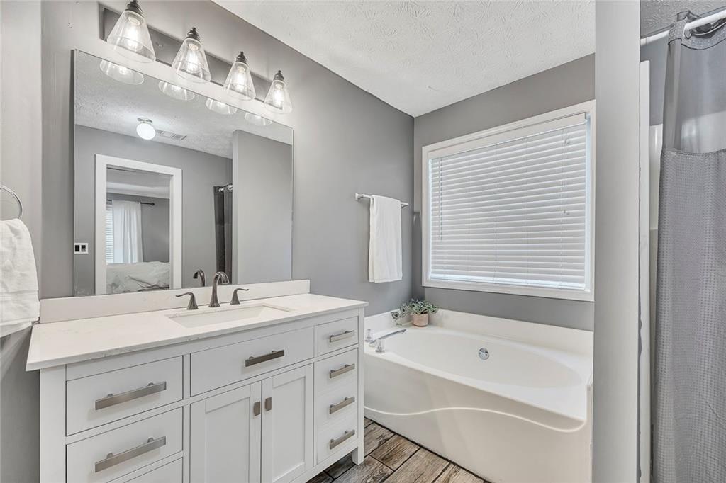 5407 Palmetto Court, Flowery Branch, Georgia image 18