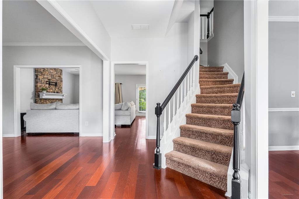 11835 Leeward Walk Circle