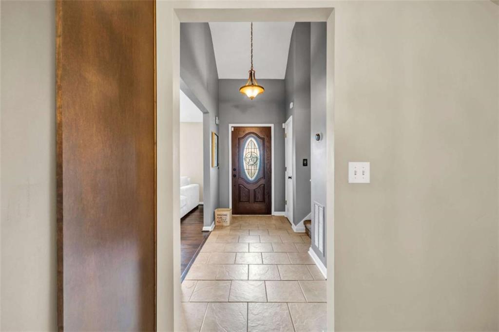 5485 Shirewick Lane