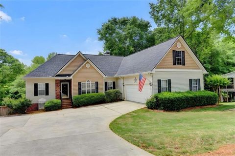 Homes For Sale - 4738 Thunder River Drive<br/> Gainesville, GA 30506