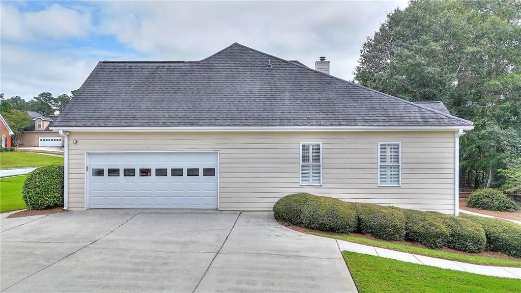 613 EAGLE RIVER Lane