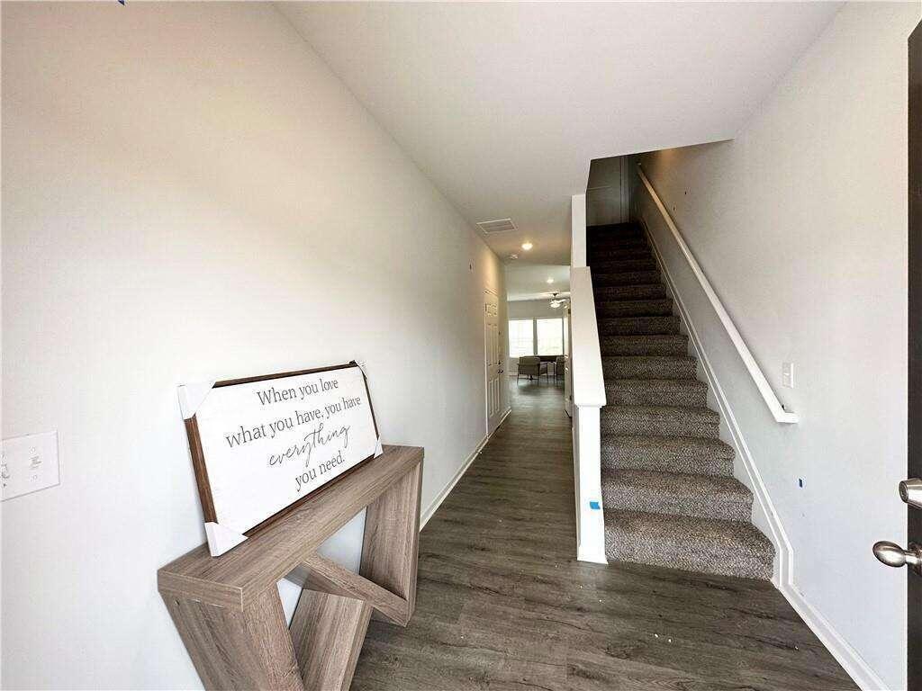 124 Pin Oak Trail NW 97