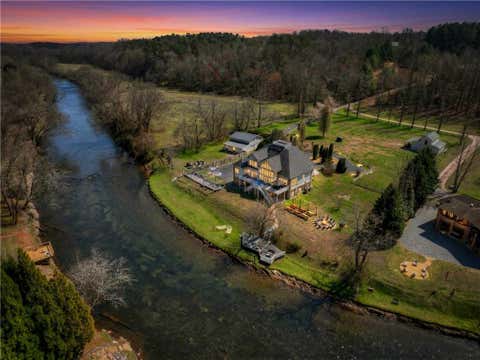 Homes For Sale - 291 Kyle Arp Rd<br/> Blue Ridge, GA 30513