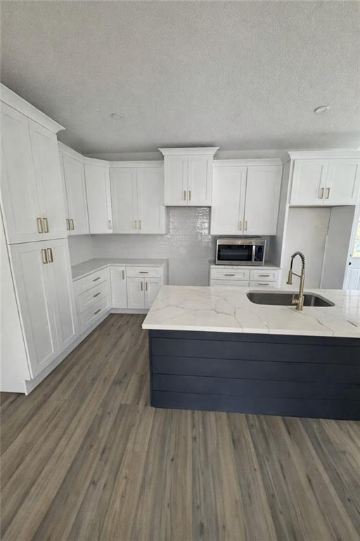 3999 Southbrook Ct NW