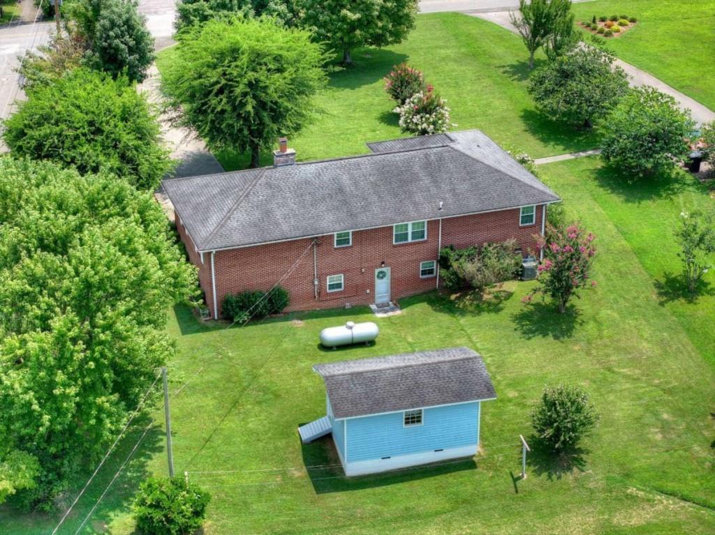 210 Lavista Drive