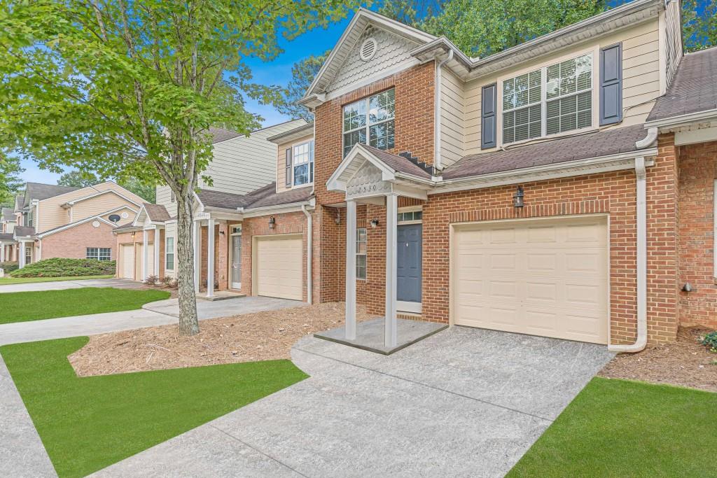 2530 Laurel Circle NW