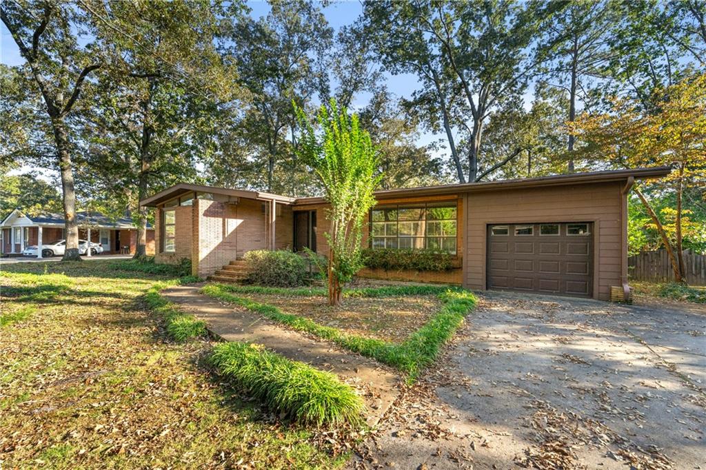 3013 Garden Lakes Boulevard NW