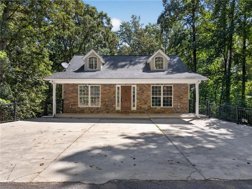 825 Rue Fluer De Lis, Lavonia, GA, 30553