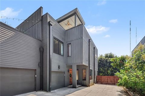 Townhouse For Sale - 239 Lowry Street #B<br/> Atlanta, GA 30307
