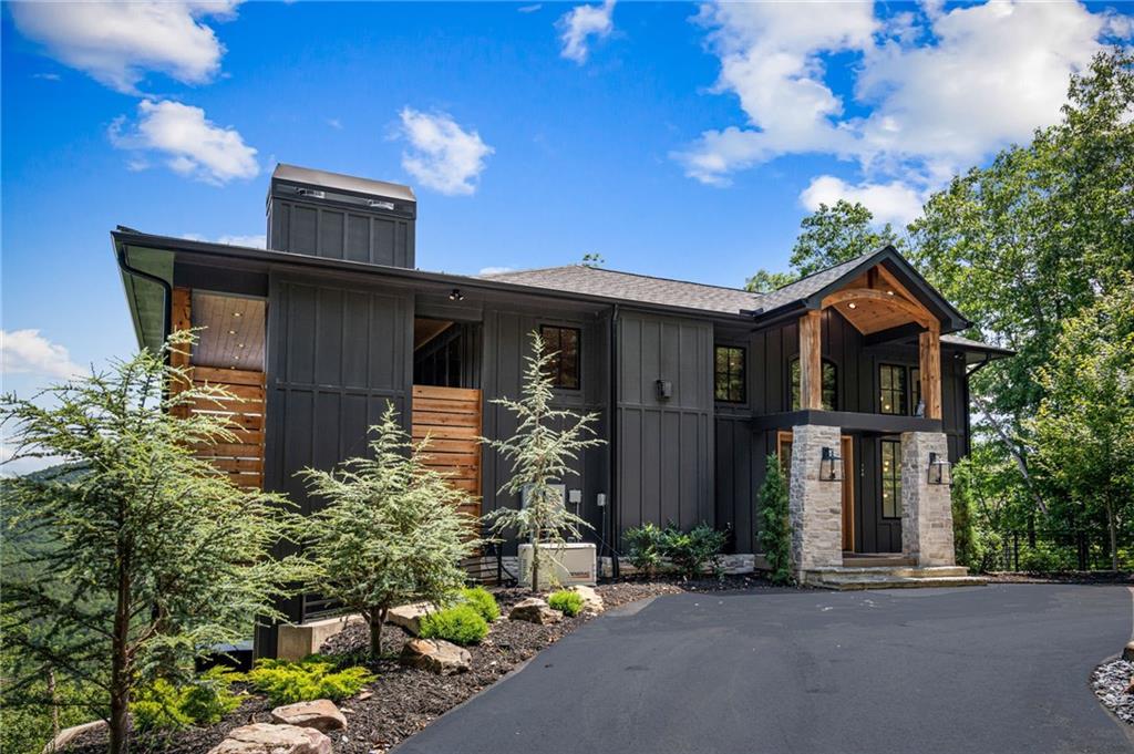146 Overlook Way