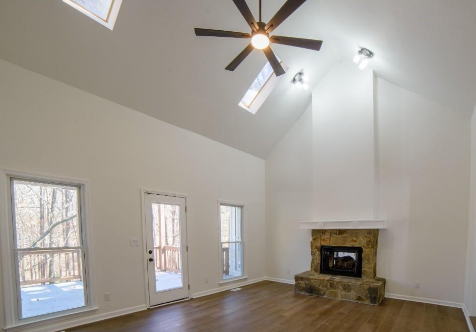 1190 Saint Ives Court