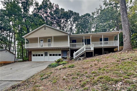 Photo of 316 Pioneer Circle, Woodstock, GA 30188 (MLS # 7849355)