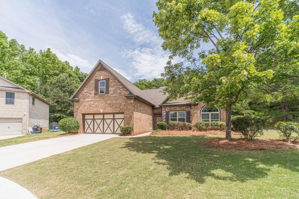 997 Spanish Moss Trail