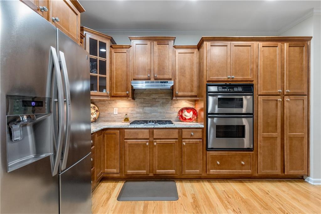 106 Woodbury Lane