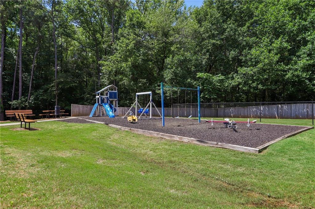 3388 Washington Cmns Avenue, Kennesaw, Georgia image 42