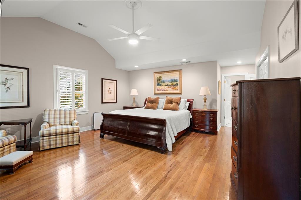 5515 Cross Gate Court, Sandy Springs, Georgia image 22