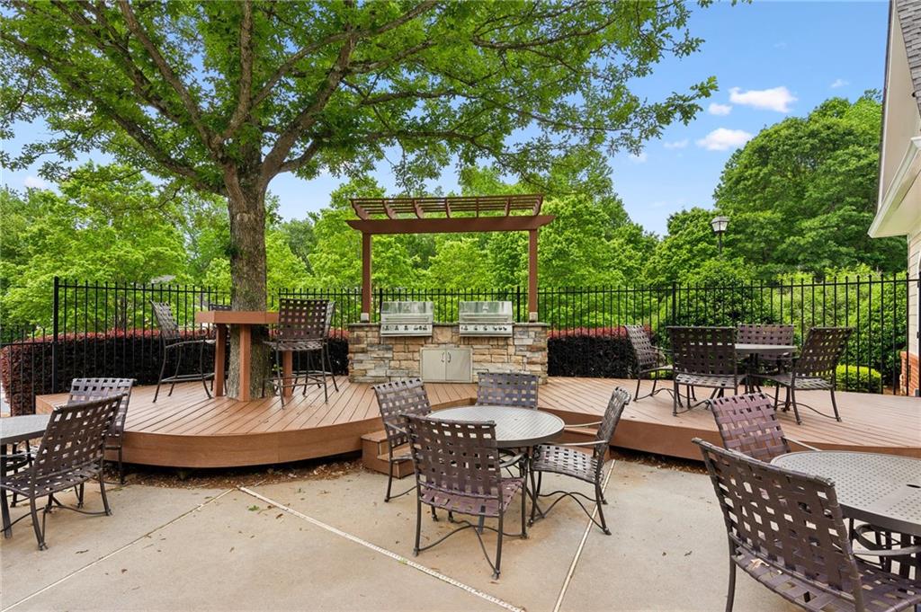 4114 Suwanee Trail Drive, Buford, Georgia image 34