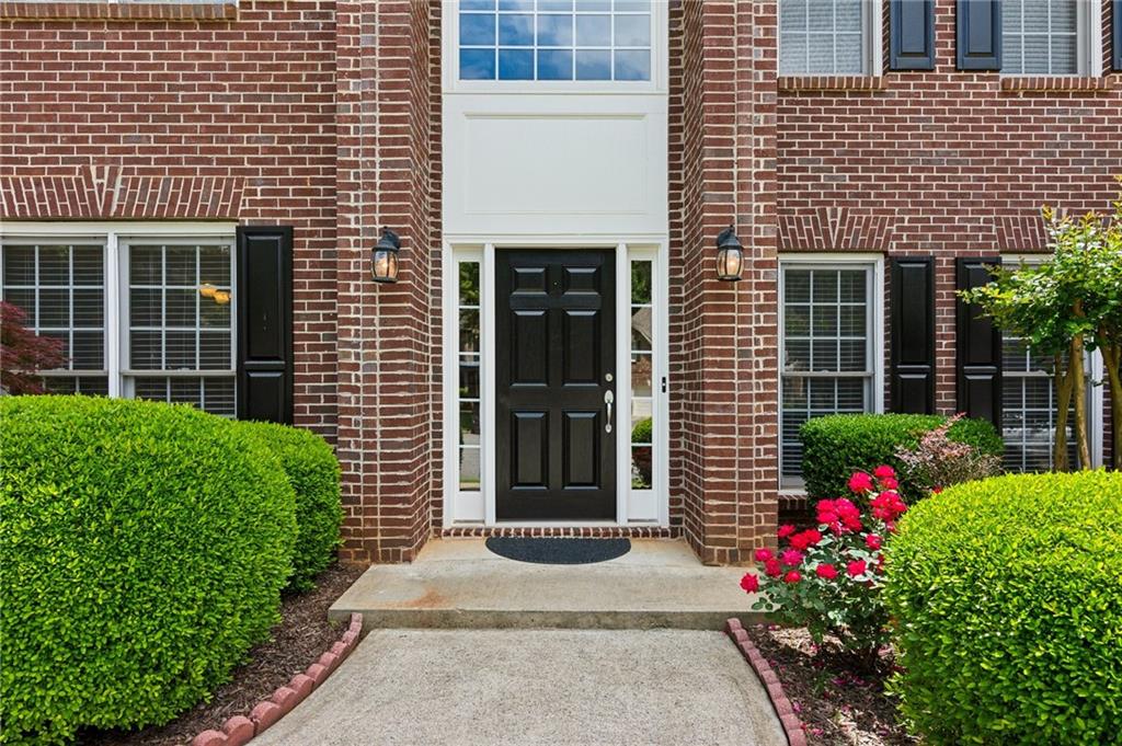 4114 Suwanee Trail Drive