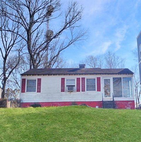 1900 Francis Avenue NW Atlanta GA 30318