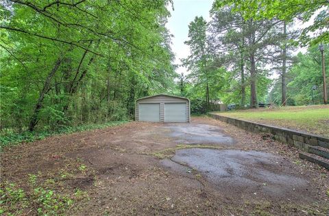 A home in Lithia Springs