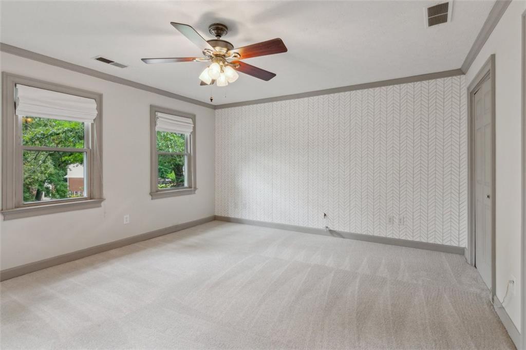 9800 Woodfall Drive, Roswell, Georgia image 13