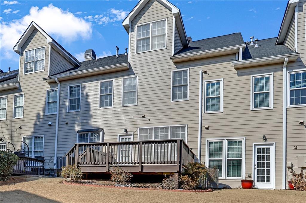 2318 Longcourt Way SE