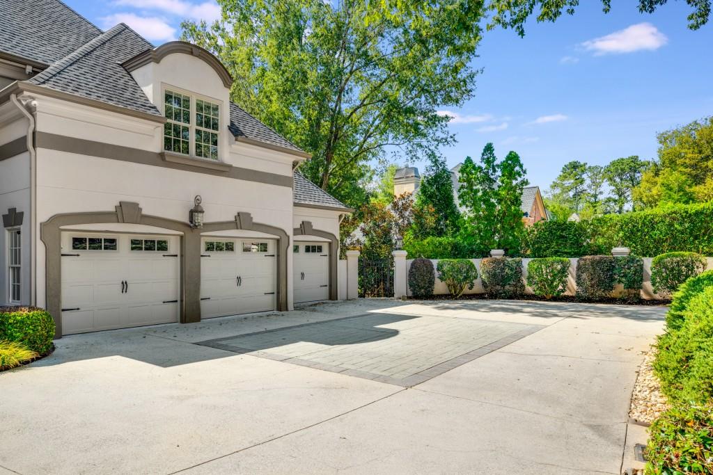 8345 Jett Ferry Road