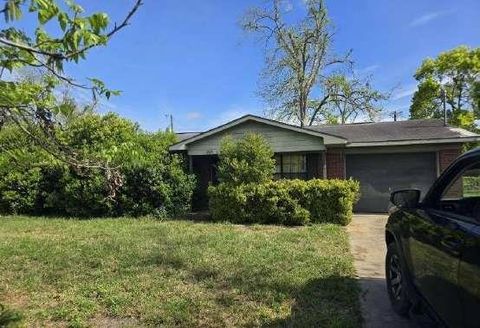 1705 Spooner Road Douglas GA 31533