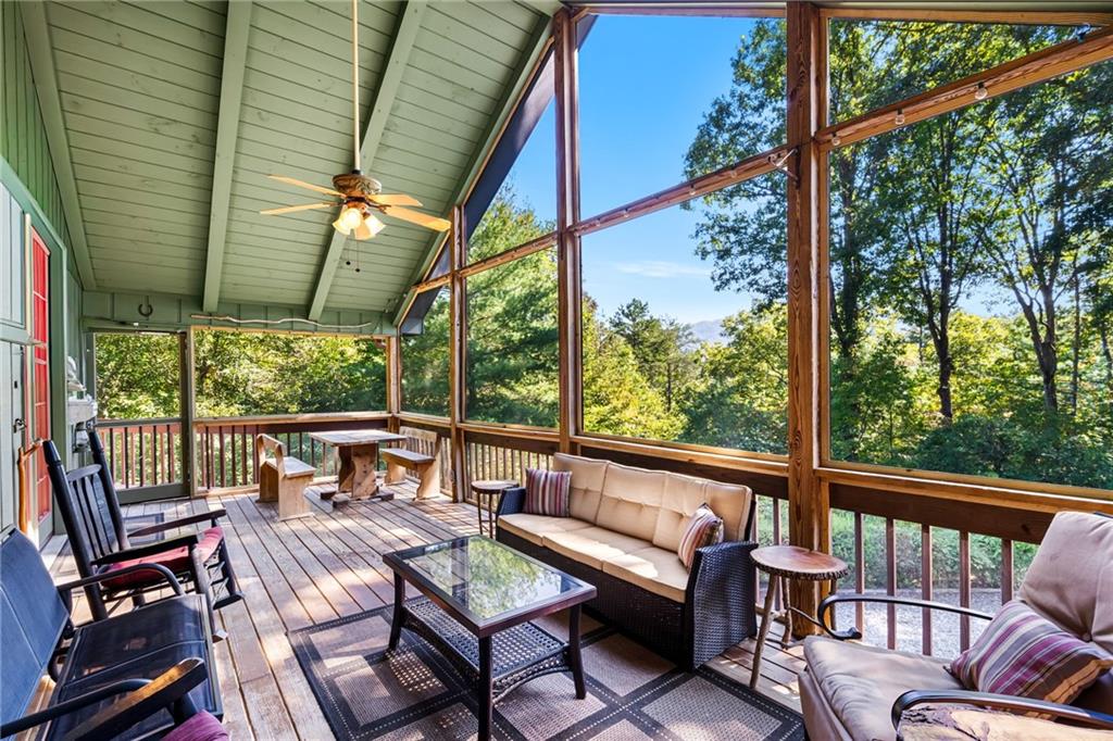 138 Oakwood Trail