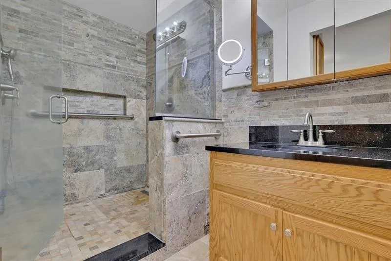 Greenville, Georgia 30222, United States, ,Commercial,Active,61758