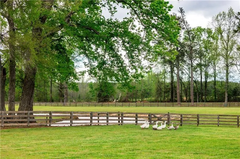 Greenville, Georgia 30222, United States, ,Commercial,Active,61758