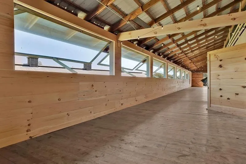 Greenville, Georgia 30222, United States, ,Commercial,Active,61758