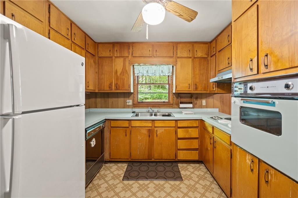 470 Hunnicutt Road, Mableton, Georgia image 9
