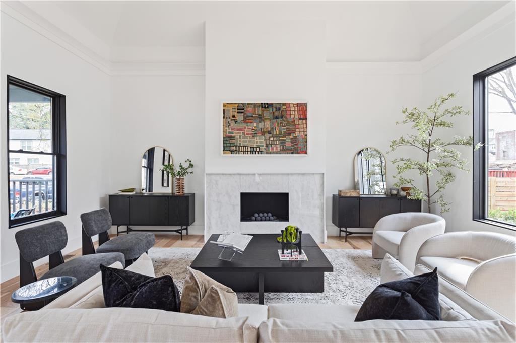 1062 Peeples Street SW